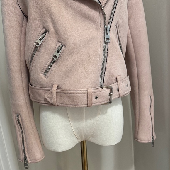 Womenβs Zara Basic Light Pink Faux Blush Faux Suede Zip Up Moto Jacked Size M - Picture 3 of 16